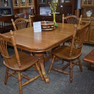 Heritage 4 leaf table with Royal harvest chairs
