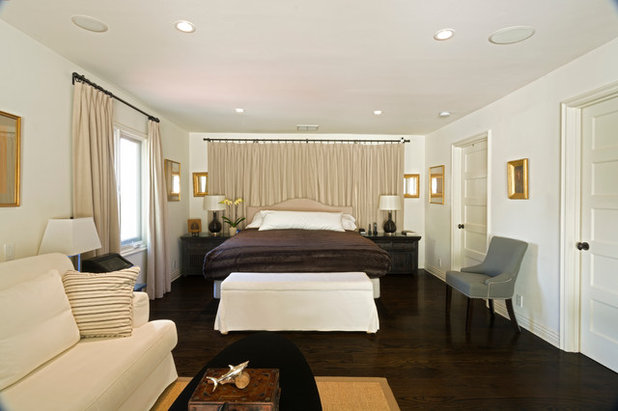 Traditional Bedroom by Carolyn Reyes