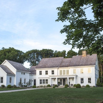 Front Exterior & Yard