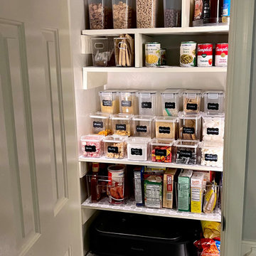 Tiny Pantry Redo