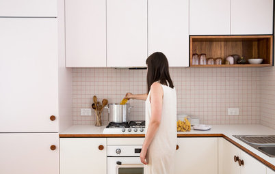 Room of the Week: A Pale Pink Mid-Century Kitchen Full of Charm