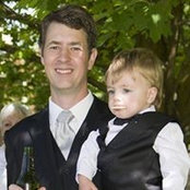 Mathew Elliot's photo