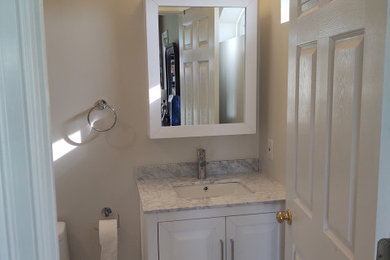 Bathroom - contemporary bathroom idea in Miami