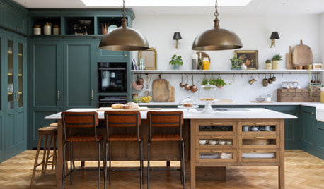 Kitchen Tour: A Hidden Walk-in Pantry in a Stylish Shaker Kitchen
