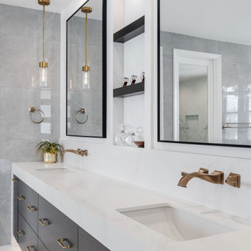 Vista Tramonto Master & Guest Baths