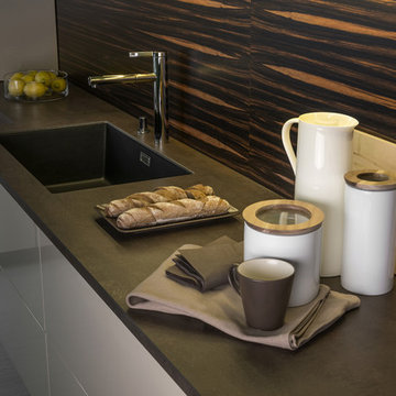 Modesto Modern Kitchen