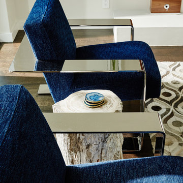Contemporary Warmth: Highland Park Residence