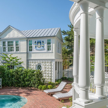 Seaside Avenue Residence