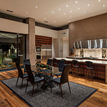 MUNSINGER RESIDENCE