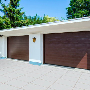 NASSAU Garage Door Model Woodgrain - Double Garage
