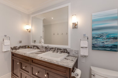 Bathroom - mid-sized transitional bathroom idea in Toronto