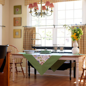 Hubbard Woods Colonial