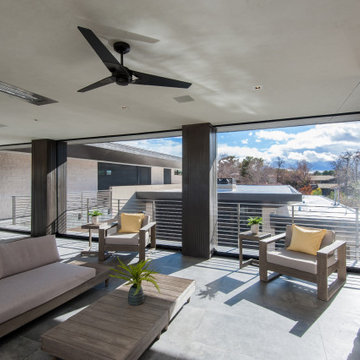 Outdoor Living (Executive Power Screens)