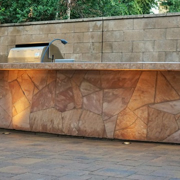 Landscape & Outdoor Fireplace