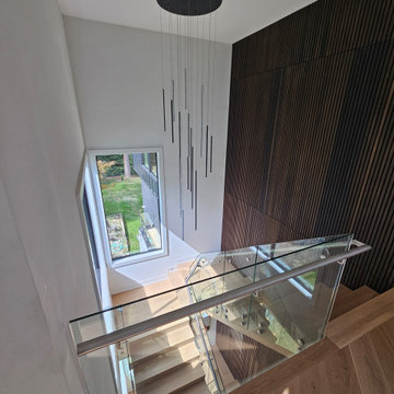 Project #129 | Modern White Oak Staircase with Slanted Risers