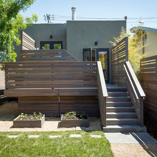 Foto di terrazze e balconi minimal dietro casa