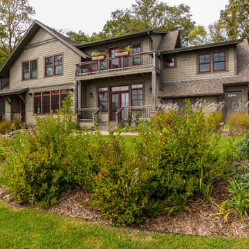 Arts & Crafts Lake Cabin