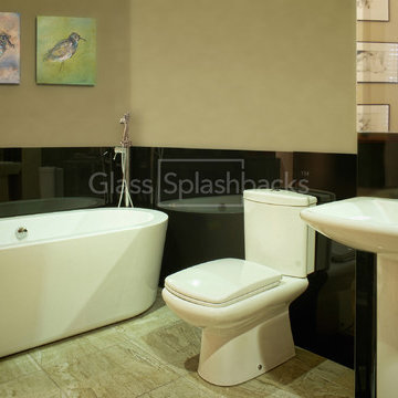 Glass Splashbacks in Bathrooms