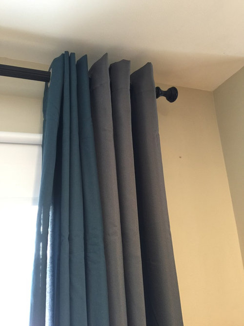 2 Color Of Curtains On One Window, What Colours Go With Grey Curtains