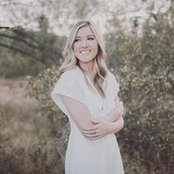 Molly Abbott's photo
