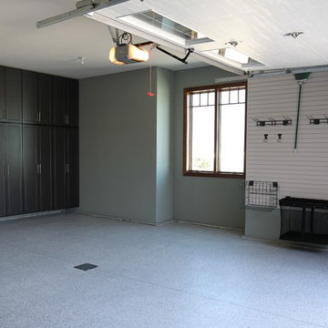 Lee Lake Pewter Garage
