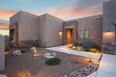 Inspiration for an exterior home remodel in Phoenix