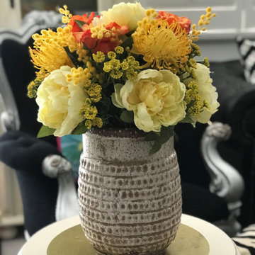 Artificial flower arrangement Ray of Sunshine