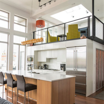 Modern DC LOFT