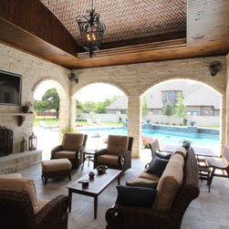 The Patio - Outdoor Hanging Lights