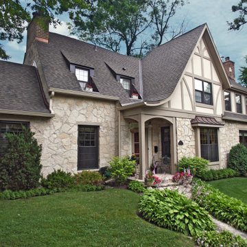 Balancing Tradition and Modern Comfort