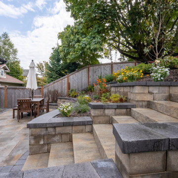 Sloped Backyard Relaxing Hideaway