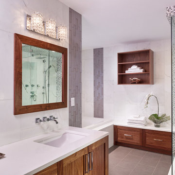 Luxurious Modern Bath