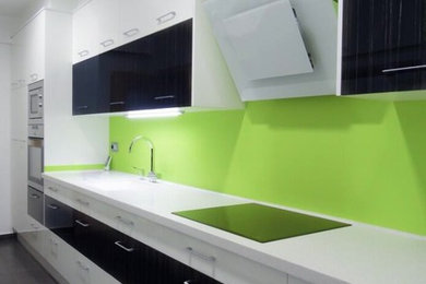 Inspiration for a contemporary kitchen remodel in Atlanta