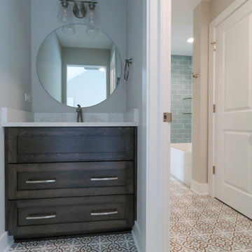 Modified Parker IV with Full In-Law Suite and Kitchenette | Naperville, IL