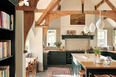 Photo of a traditional kitchen in Surrey.