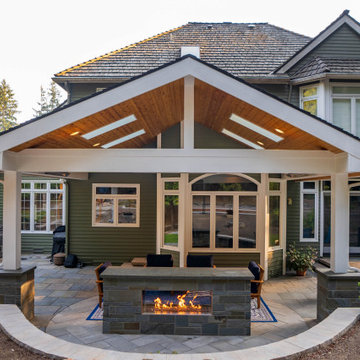 Sammamish Two Level Retreat