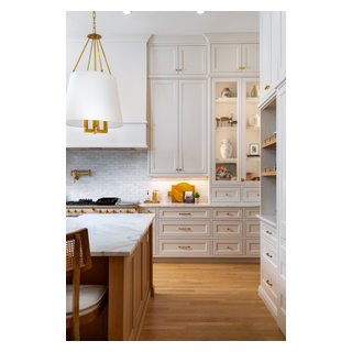 Guadalupe River - French Country - Kitchen - Austin - by Grey ...