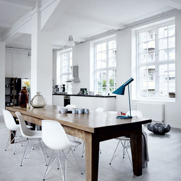 AJ Table