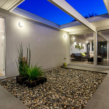 Maesner House: Atrium/Courtyard
