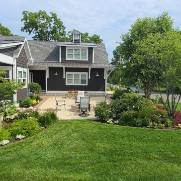 New home on small corner lot with curb appeal