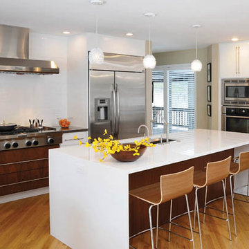 Modern Kitchen In A Retro Neighborhood