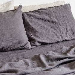 Charcoal Linen Sheet Set | In Bed - Sheet And Pillowcase Sets