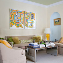 Living Room / Organization