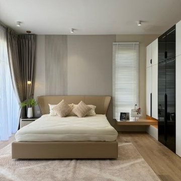 Principal Master Bedroom Overall Interior – Fluted Accent Wall & Bespoke Wardrob