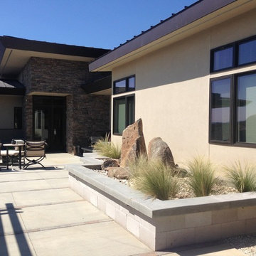 Sustainable Landscape Architecture Design - Water Feature with Mexican Feather G
