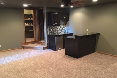 Example of a minimalist family room design in Oklahoma City