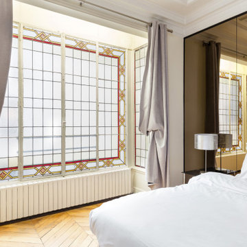 Dreamy Parisian decor for a romantic getaway