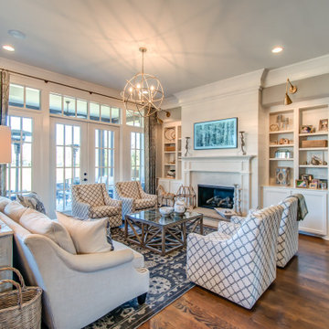 Lighting: Superior Custom Homes & Remodeling