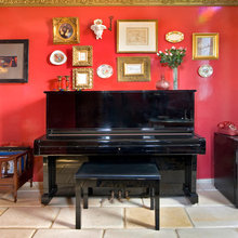 gallery wall