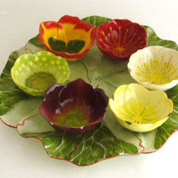 DIVINE INTERIORS' BOUTIQUE - M&M - Products